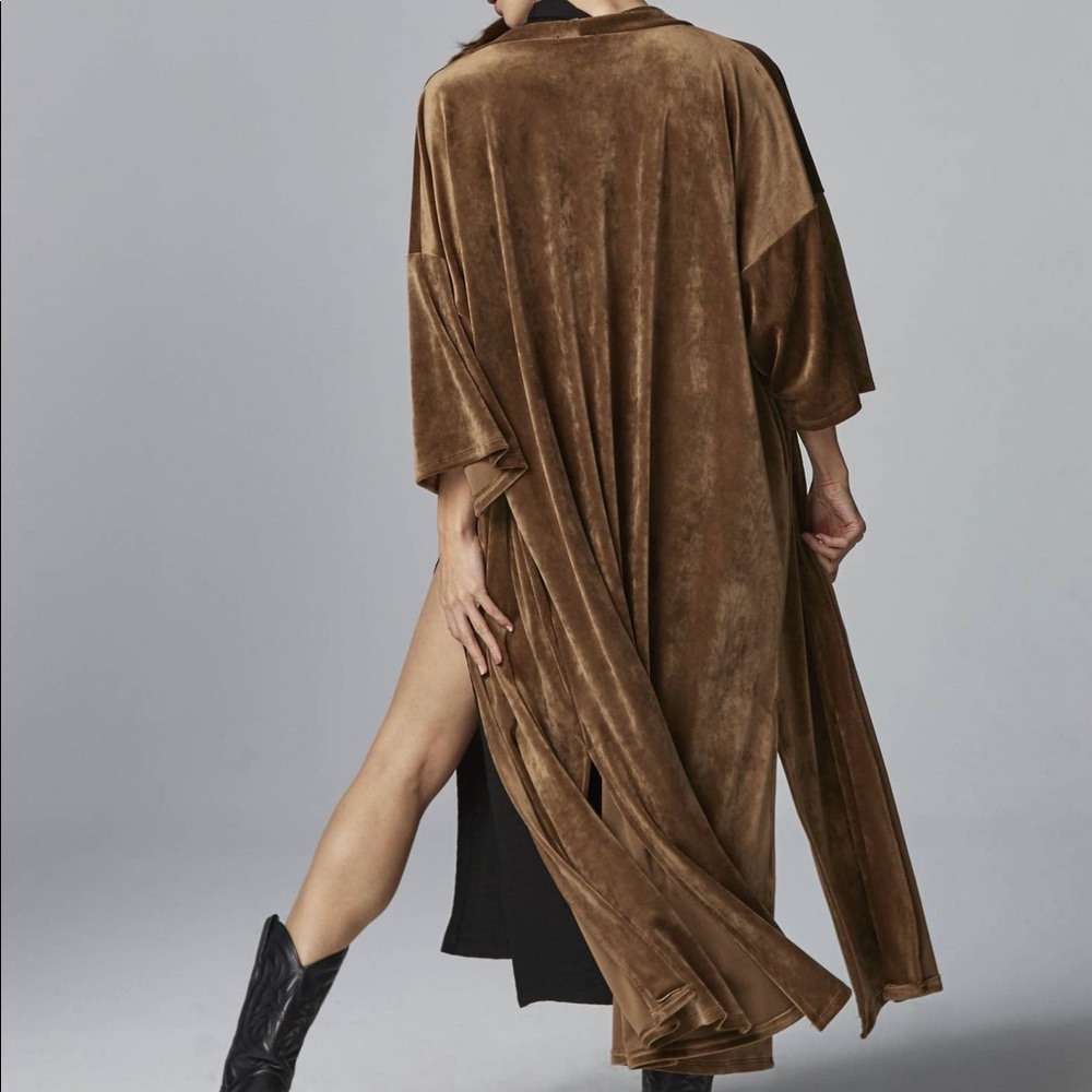 Luca Luxe Extra Long w/Pockets Golden Bronze Velvet Kimono Jacket NWT